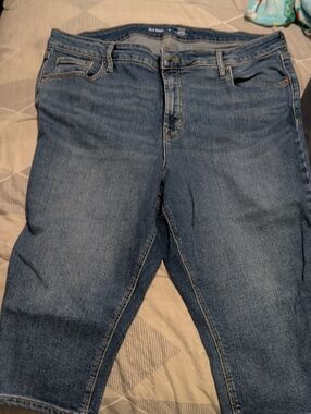 Old Navy Women's Medium Blue High-Rise Capri